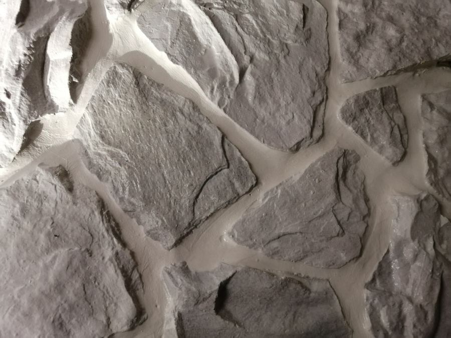 Parement irrégulier, joints creux