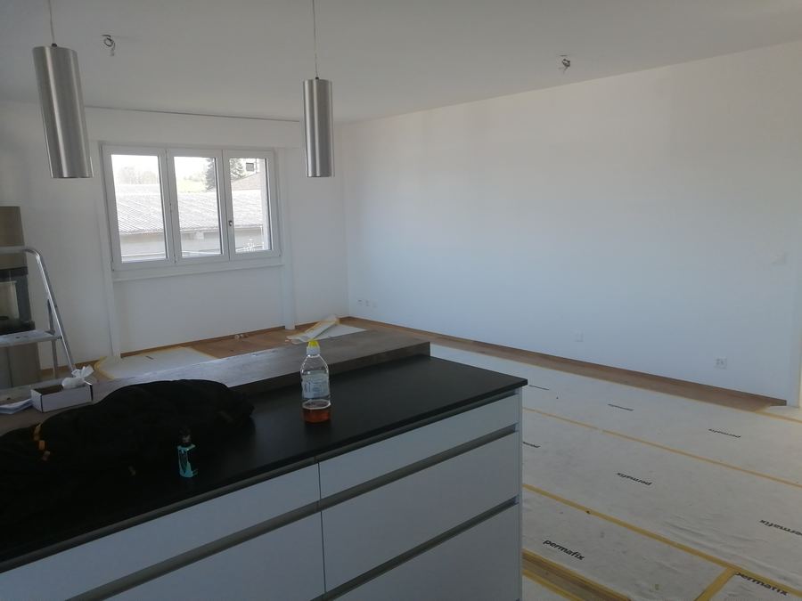 Cuisine ouverte, mise en peinture